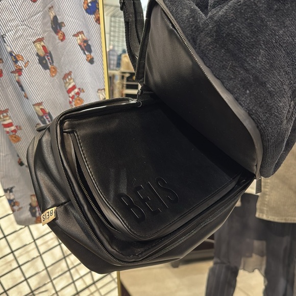 Béis
Terry
Backpack
Cooler - Picture 6 of 6